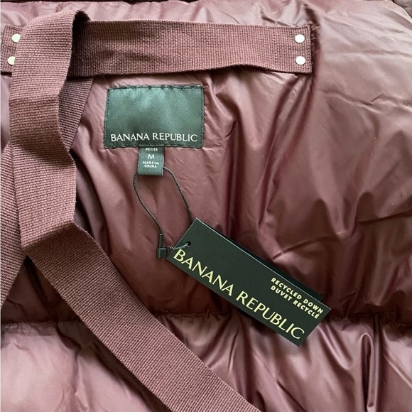 Banana Republic Down Puffer Coat - Burgundy - Lightweight - Oversized - Picture 9 of 10
